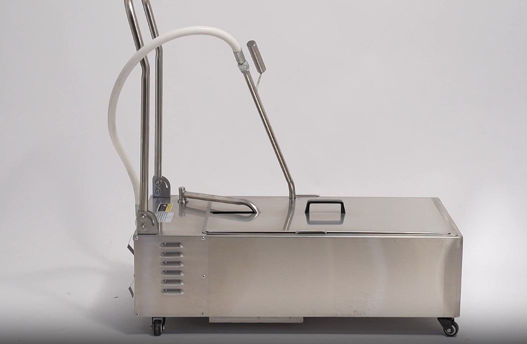 Why Large Kitchens Invest in Commercial Fryer Oil Filtration Equipment